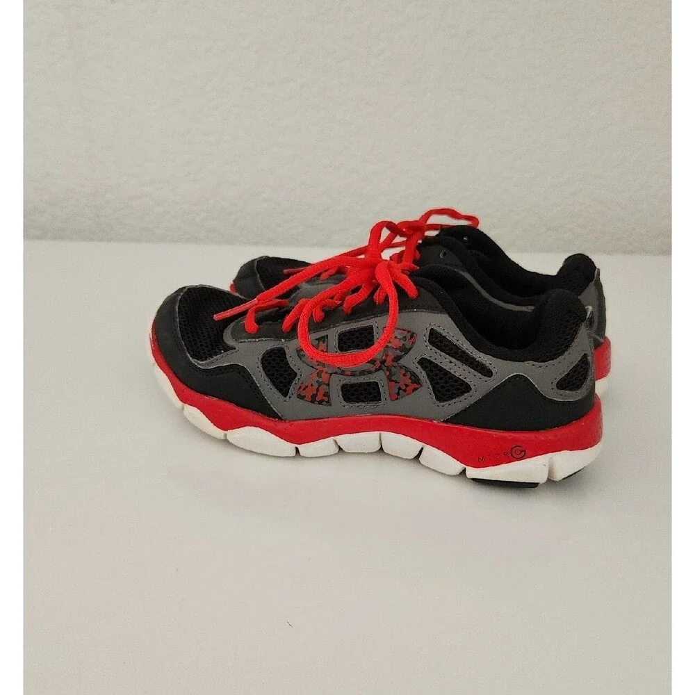 UNDER ARMOUR Micro G Engage BL Boys Running Shoe Red Gray Black Low Sneaker 3.5 - Picture 3 of 7